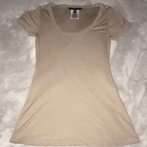 Scoop neck